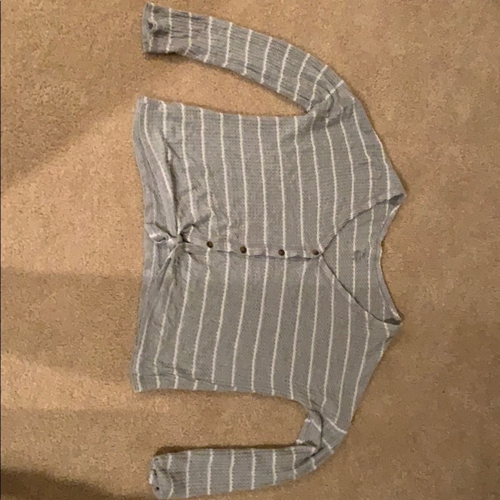Long sleeve, tie grey sweater
